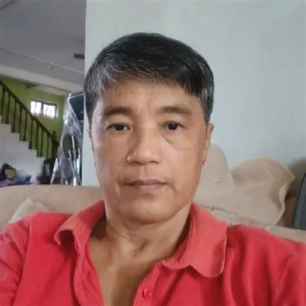 คุณสมพล